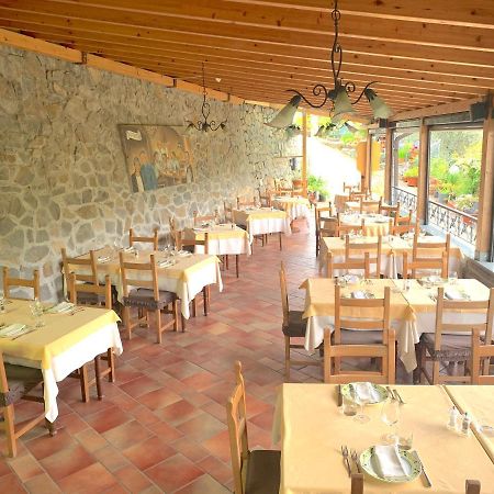 La Favorita Apricale B&B & Ristorante المظهر الخارجي الصورة