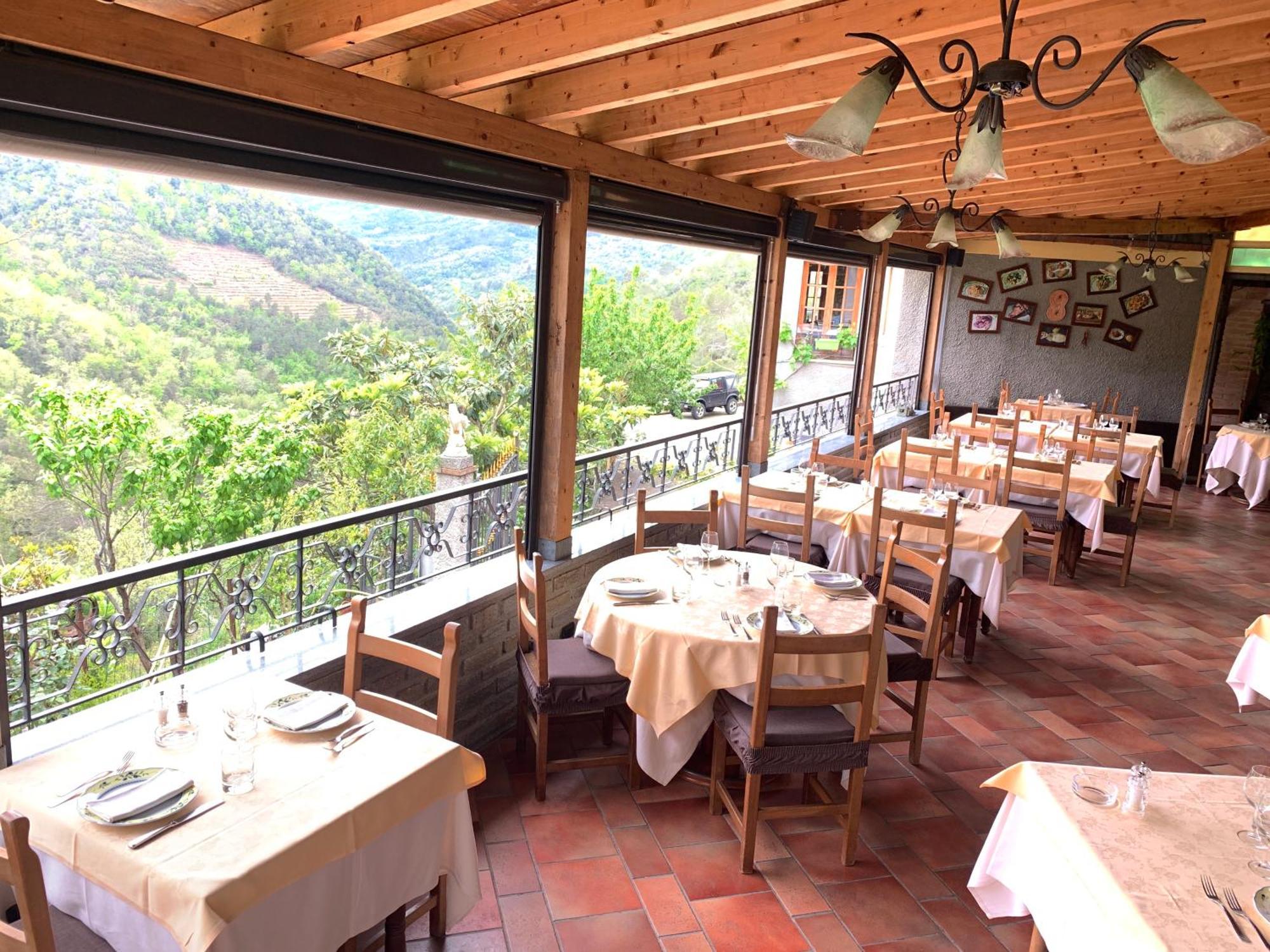 La Favorita Apricale B&B & Ristorante المظهر الخارجي الصورة