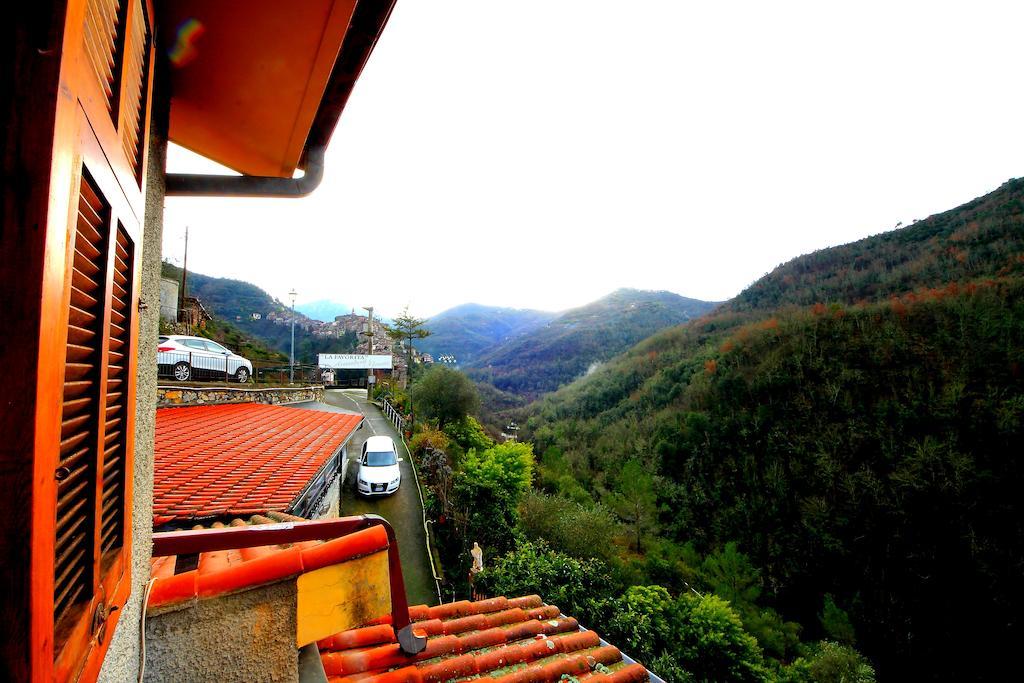 La Favorita Apricale B&B & Ristorante الغرفة الصورة
