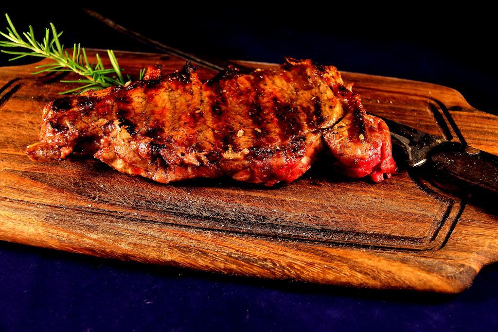 La Favorita Apricale B&B & Ristorante المظهر الخارجي الصورة