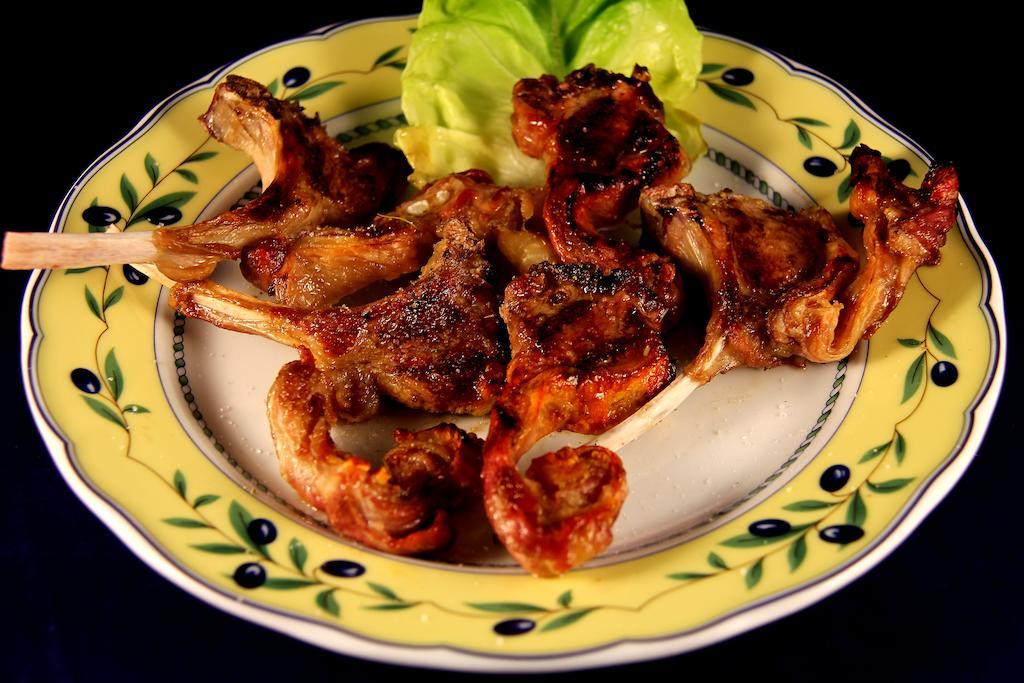 La Favorita Apricale B&B & Ristorante المظهر الخارجي الصورة