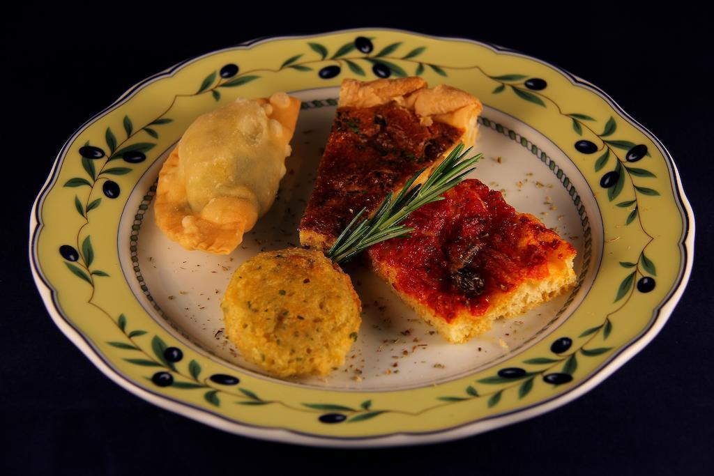 La Favorita Apricale B&B & Ristorante المظهر الخارجي الصورة